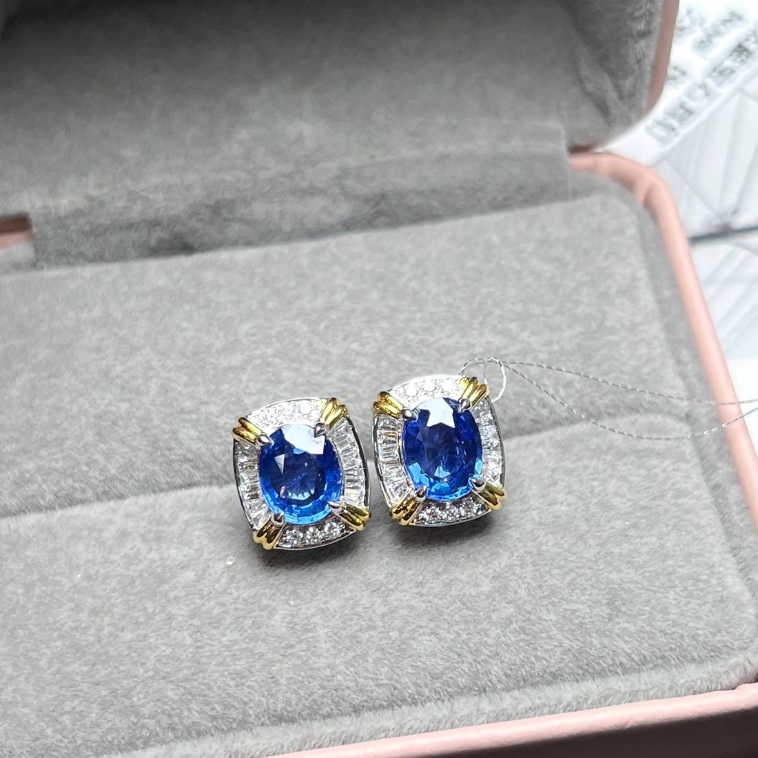 14k Gold 2.39 Ctw Vivid Blue Natural Sapphire & Diamond Earrings: Ref:231124171 // gold content:14k gold // main gemstone:sapphire // shape:oval // carat weight:2. 1ct // color:vivid blue // treatment:natural // // adjacent gemstone 2 : diamond // shape:multiple