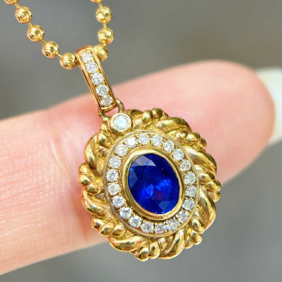 14k Gold 0.94 Ctw Vivid Blue Natural Sapphire & Diamond Pendant( Without Chain ) - 3