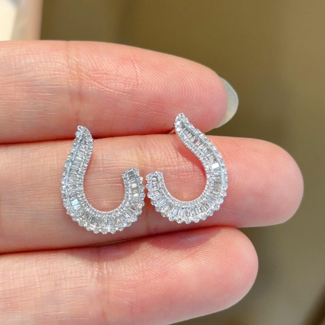 14k Gold 0.62 Ct Natural H Diamond Earrings - 3