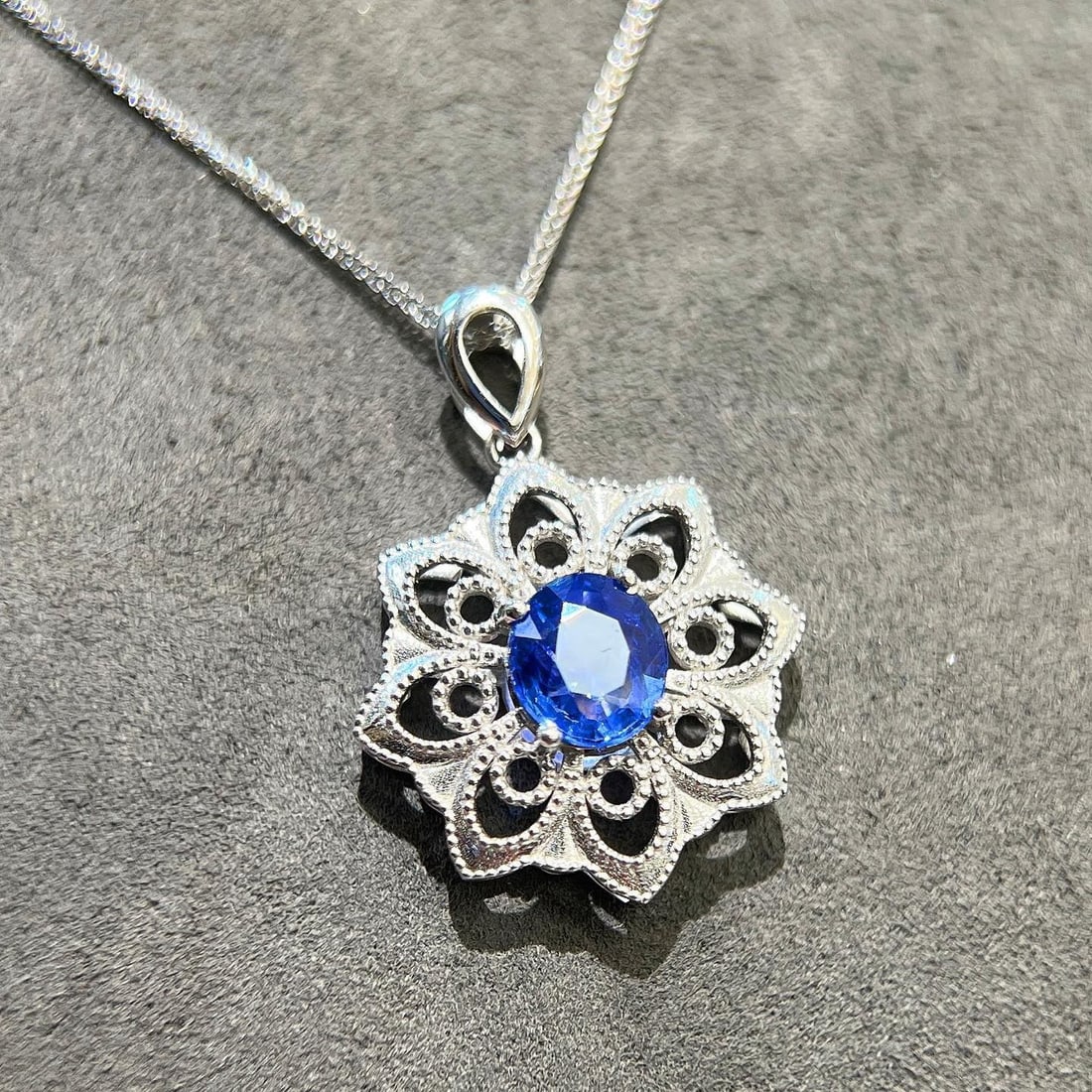 14k Gold 1.22 Ct Natural Sapphire Pendant( Without Chain ) - 5