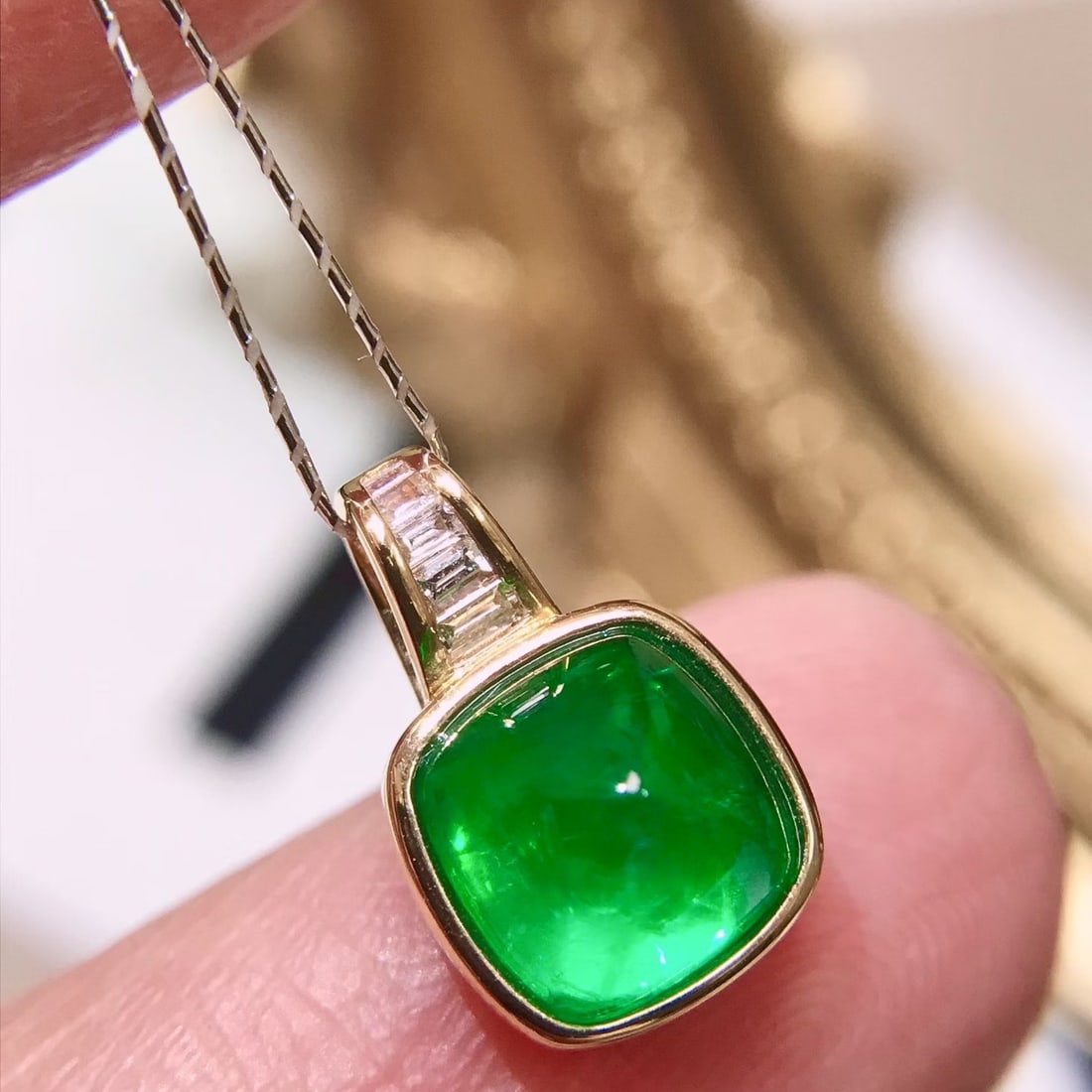 14k Gold 1.75 Ctw Natural Emerald & Diamond Pendant( Without Chain ) - 3