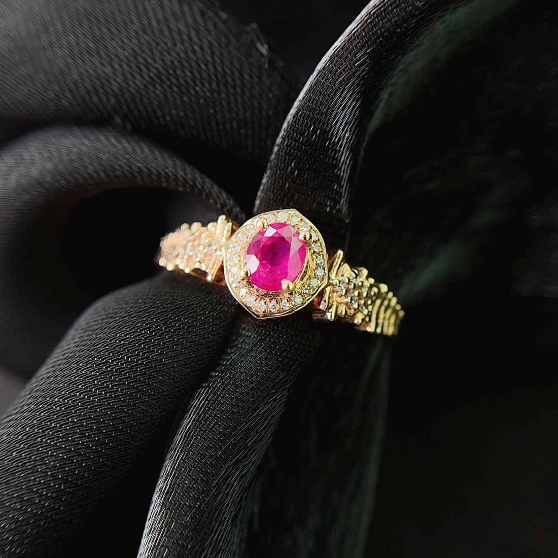 14k Gold 0.60 Ct Natural Ruby & Diamond Ring - 3