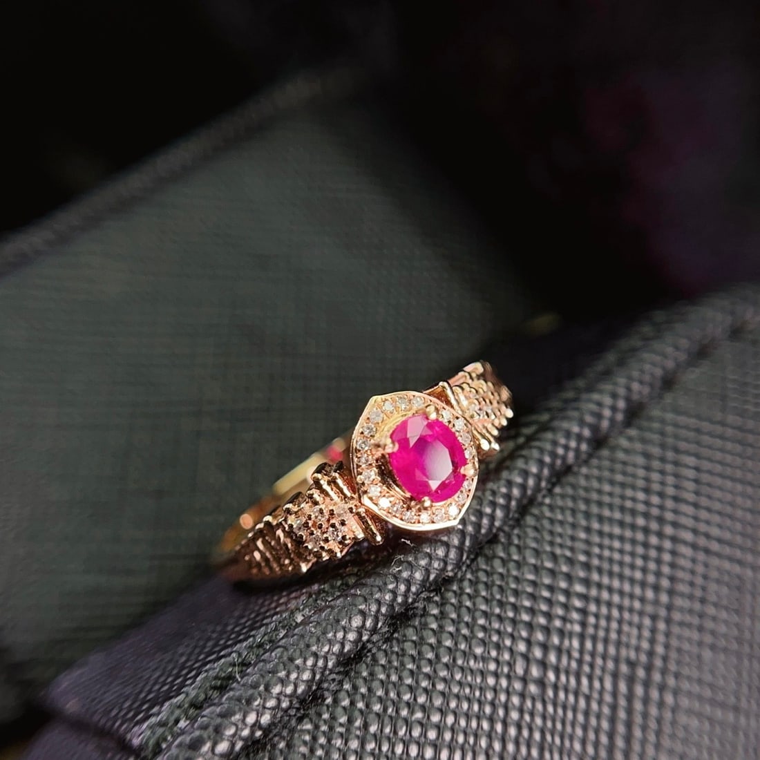 14k Gold 0.60 Ct Natural Ruby & Diamond Ring - 5