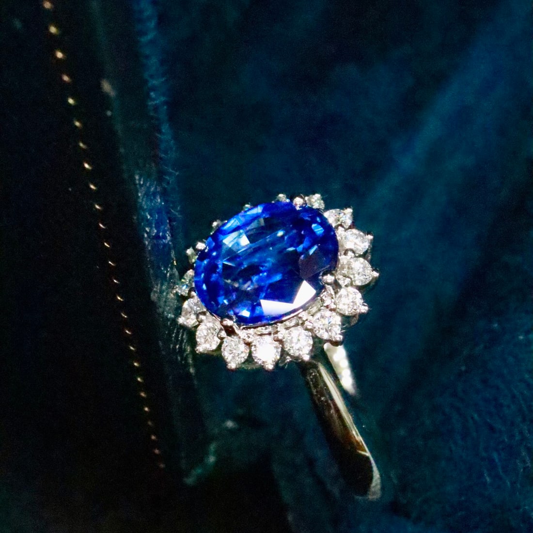 14k Gold 1.91 Ctw Natural Sapphire & Diamond Ring - 3