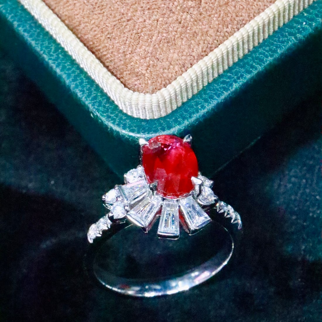 14k Gold 2.59 Ctw Natural Ruby & Diamond Ring - 4