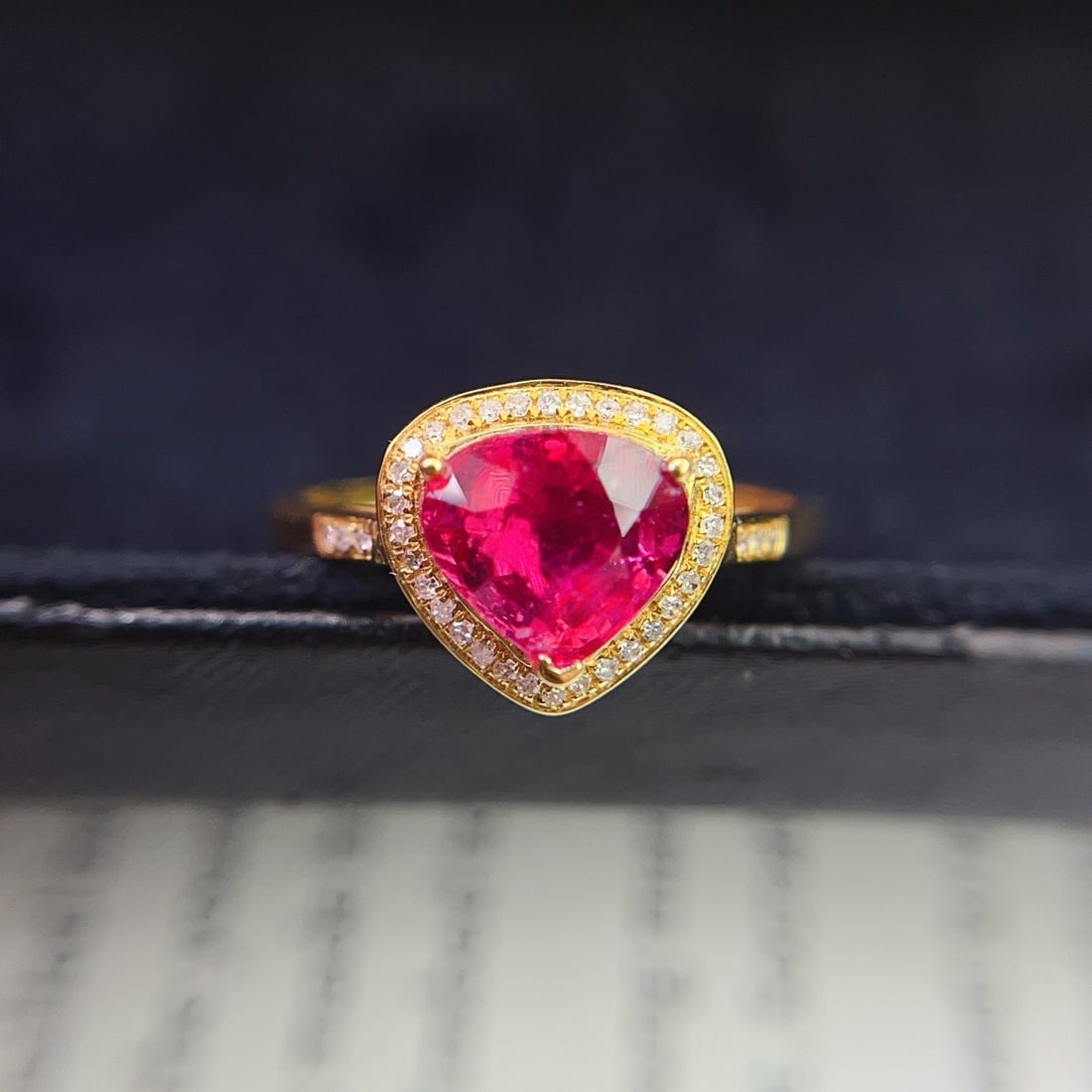 14k Gold 1.30 Ct Natural Ruby & Diamond Ring - 3