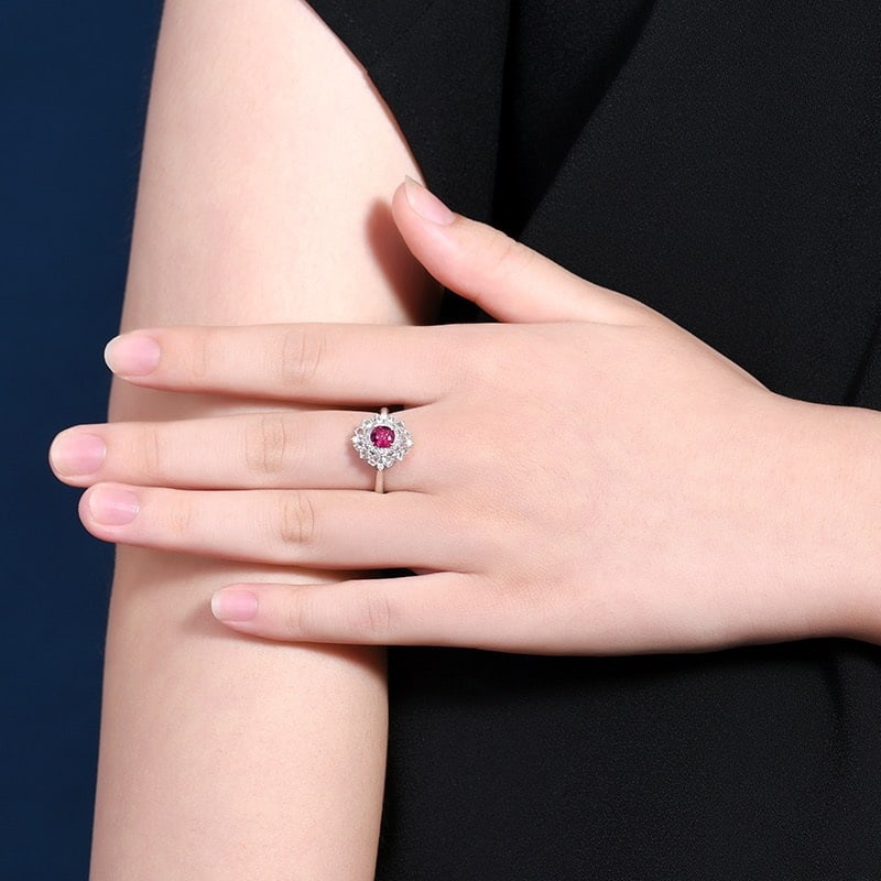 14k Gold 1.23 Ctw Natural Ruby & Diamond Ring - 6