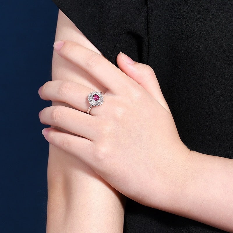 14k Gold 1.23 Ctw Natural Ruby & Diamond Ring - 8