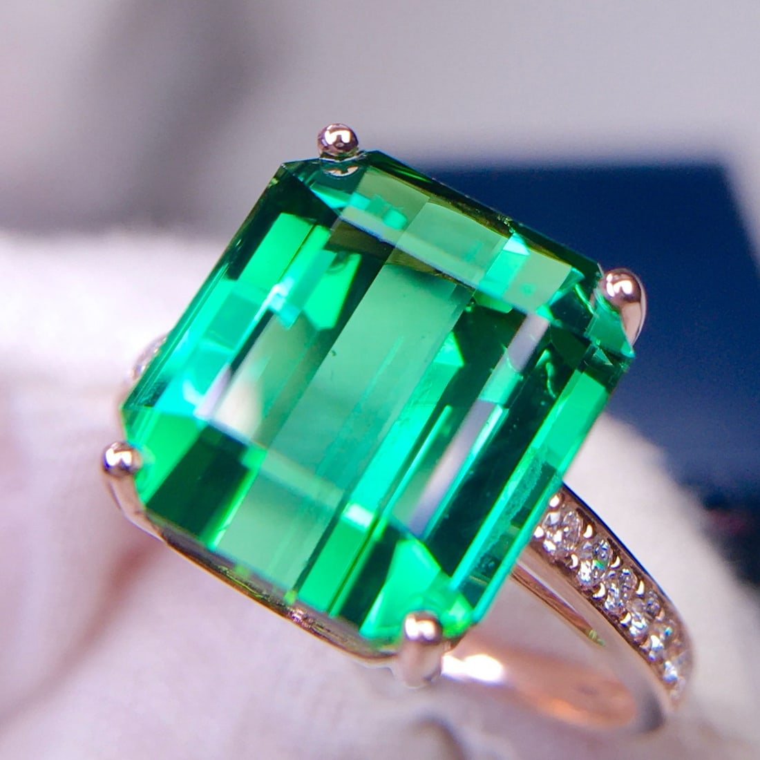 14k Gold 9.1 Ct Natural Tourmaline & Diamond Ring - 6