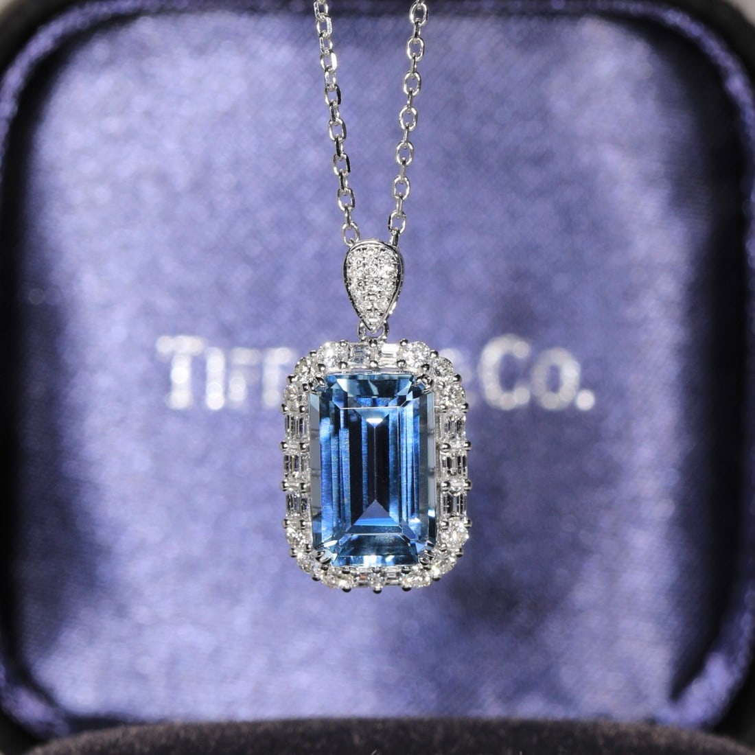 14k Gold 2.33 Ct Natural Aquamarine & Diamond Pendant( Without Chain ) - 2