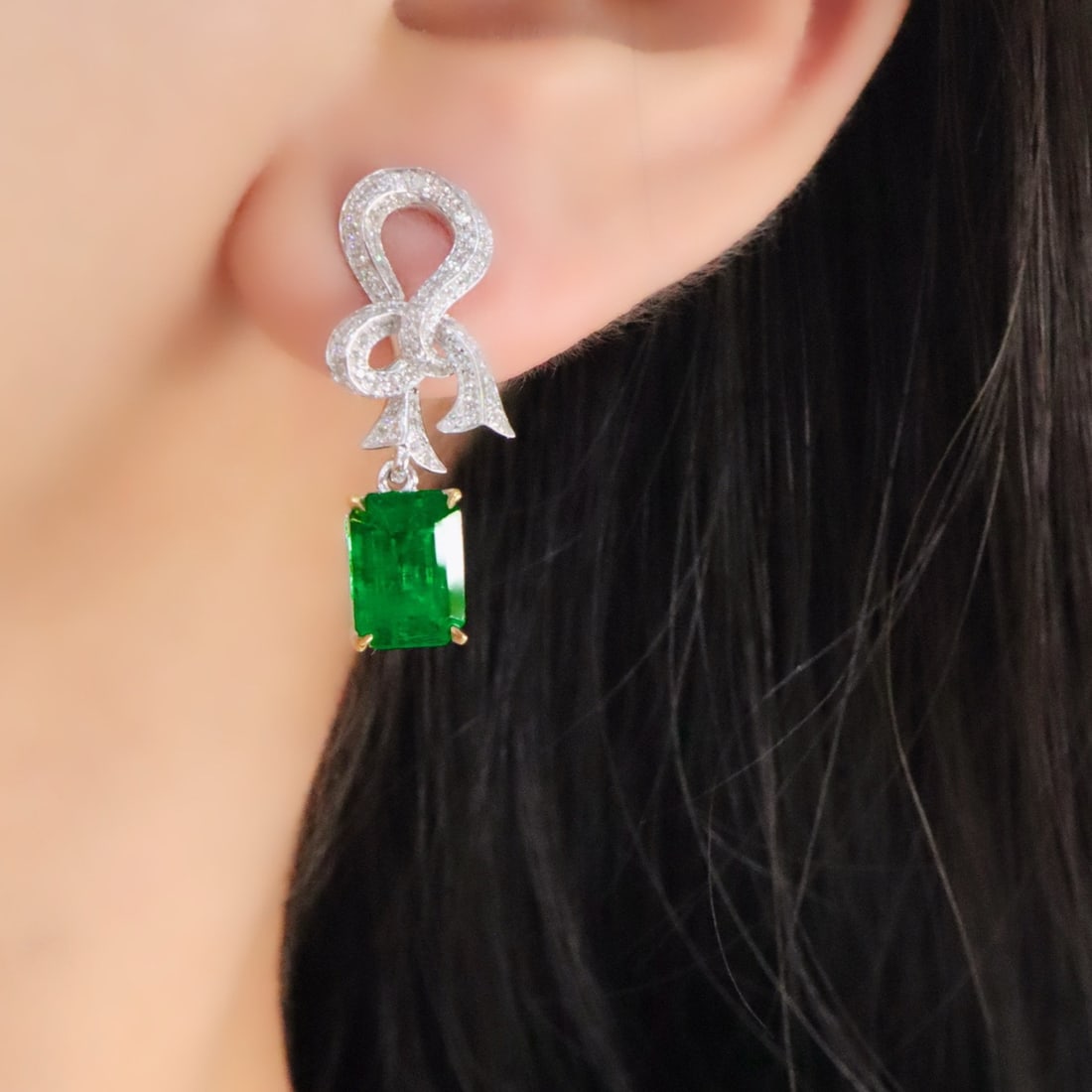 14k Gold 3.89 Ctw Vivid Green Natural Emerald & Diamond Earrings - 5