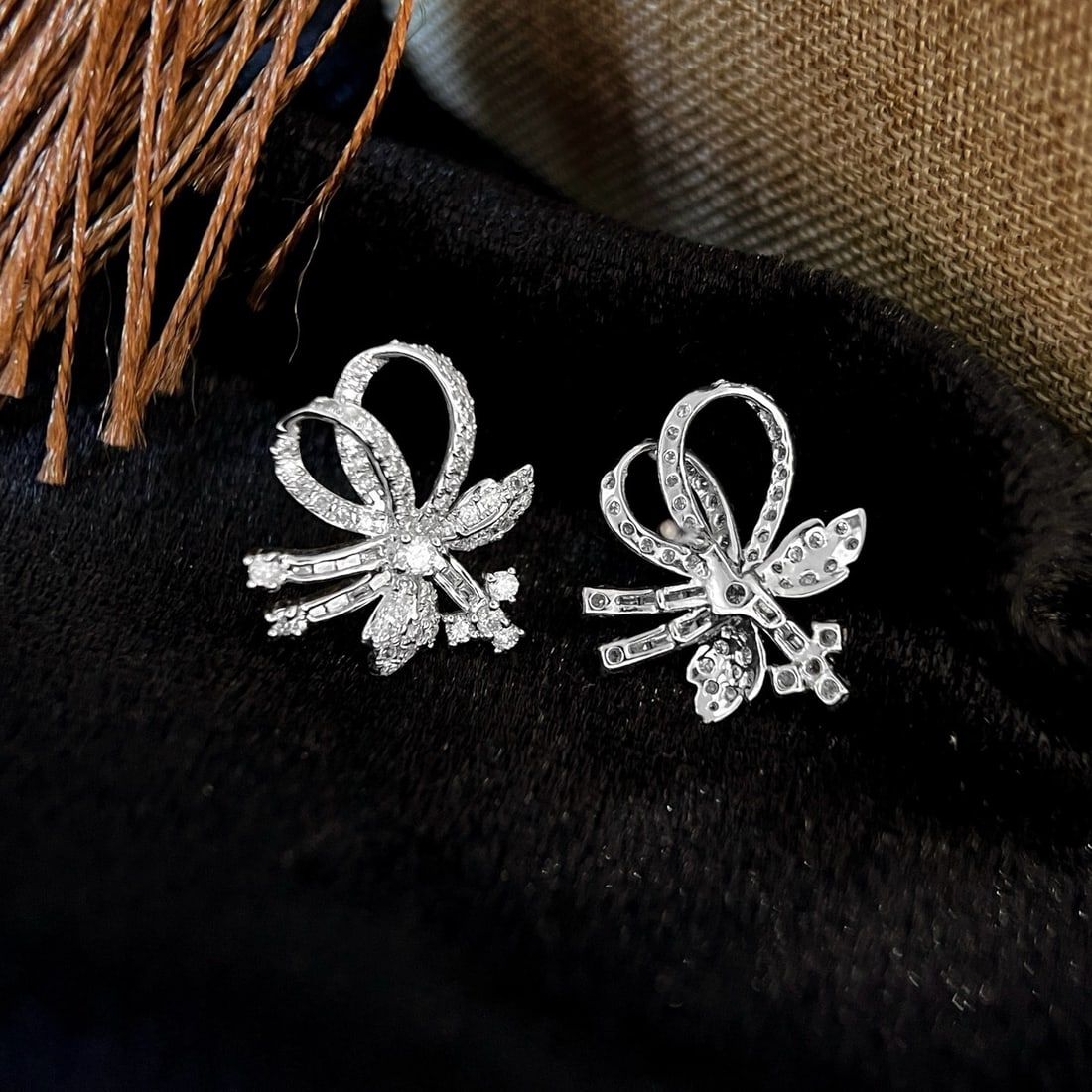 14k Gold 0.96 Ct Natural H Diamond Earrings - 2