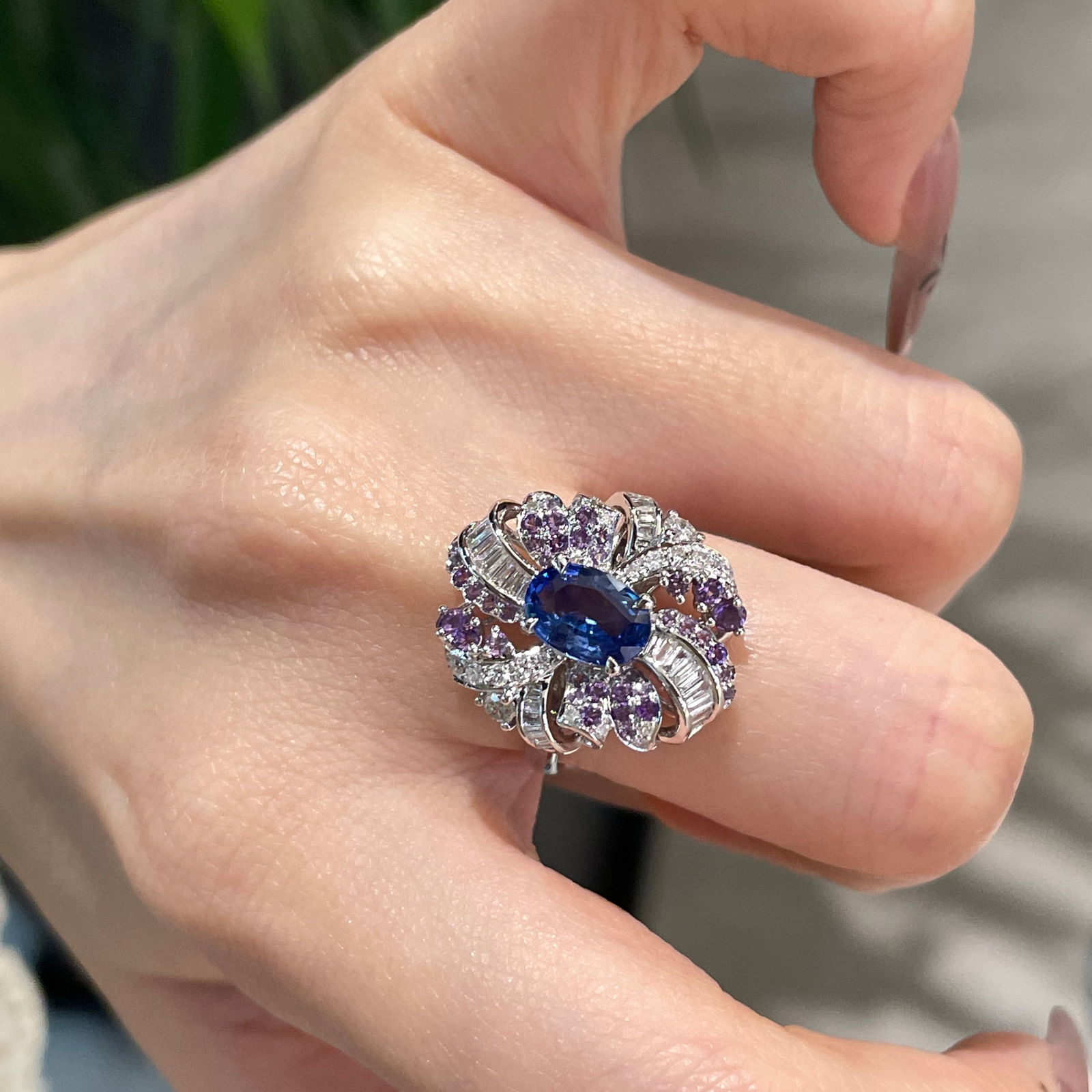 14k Gold 1.1 Ct Natural Sapphire & Diamond & Sapphire Ring - 6