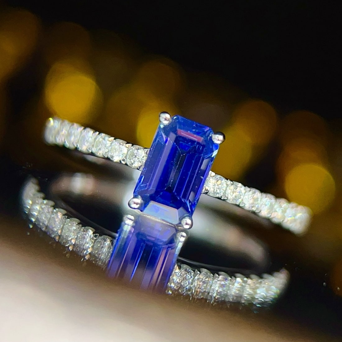 14k Gold 1.37 Ctw Natural Sapphire & Diamond Ring: Ref:231124413 // gold content:14k gold // ring size:7. 25us // // main gemstone:sapphire // shape:octagonal // carat weight:1. 13ct // color:blue // treatment:natural // // adjacent gemstone 2 : diamo