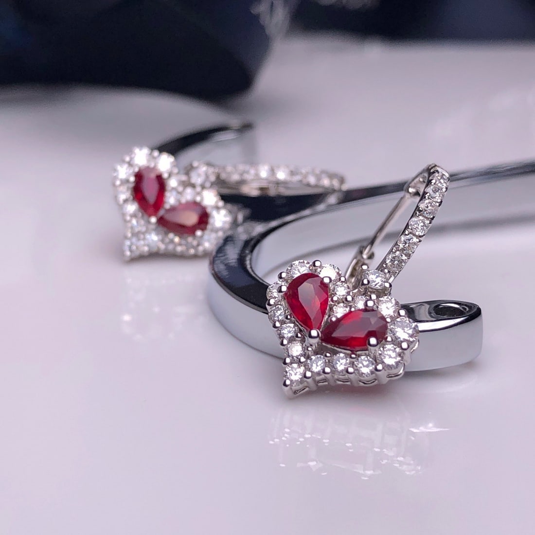 14k Gold 2.31 Ctw Natural Ruby & Diamond Earrings - 3