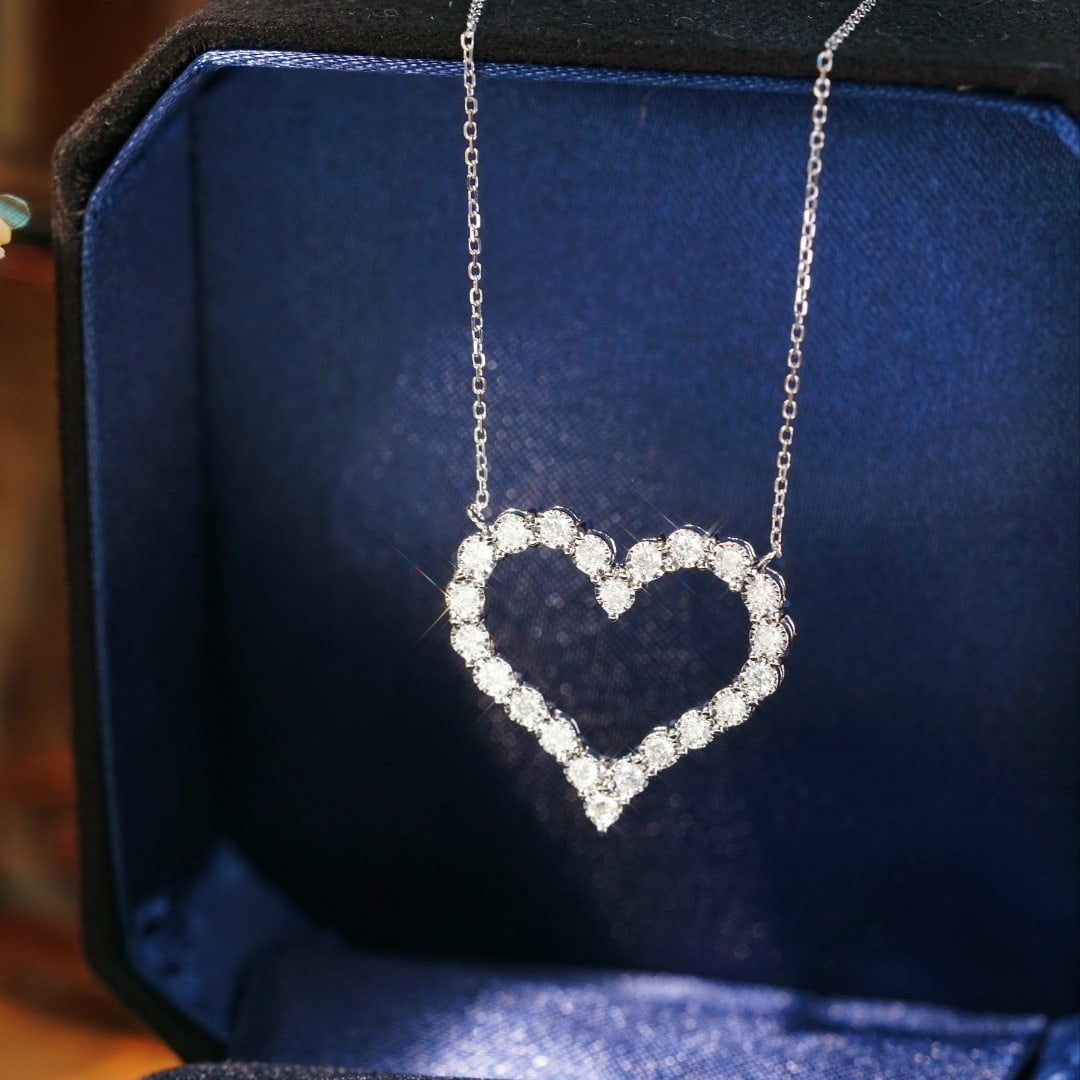 14k Gold 0.56 Ct Natural H Diamond Necklace: Ref:231124421 // gold content:14k gold // main gemstone:diamond // shape:round // carat weight:0. 56ct // clarity grade:vs-si // color:h // treatment:natural // cut grade:g // Condition: NewLow