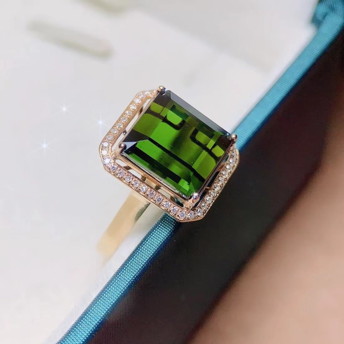 14k Gold 8.18 Ctw Natural Tourmaline & Diamond Ring - 4