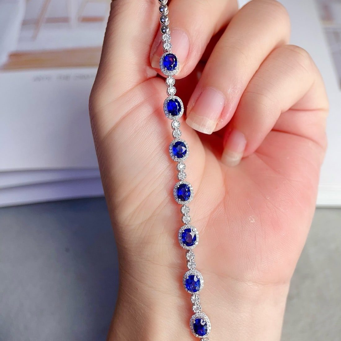 14k Gold 3.82 Ctw Vivid Blue Natural Sapphire & Diamond Bracelet - 3