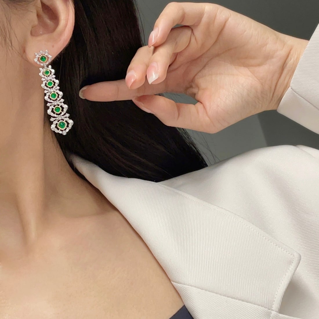 14k Gold 2.00 Ct Vivid Green Natural Emerald & Diamond Earrings - 6