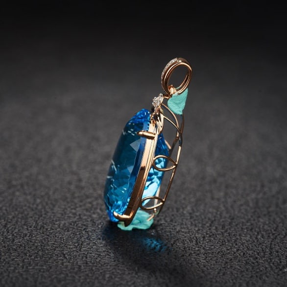 14k Gold 22.48 Ct Natural Topaz & Diamond Pendant( Without Chain ) - 4