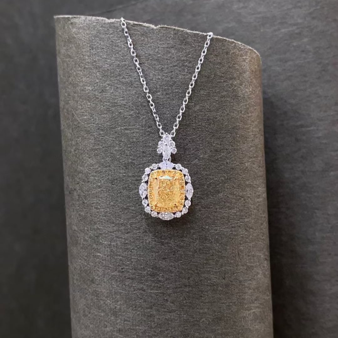 14k Gold 1.27 Ctw Natural Yellow Diamond & Diamond Necklace: Ref:231067043 // gold content:14k gold // main gemstone:yellow diamond // shape:cushion // carat weight:0. 9ct // color:yellow // treatment:natural // // adjacent gemstone 2 : diamond //