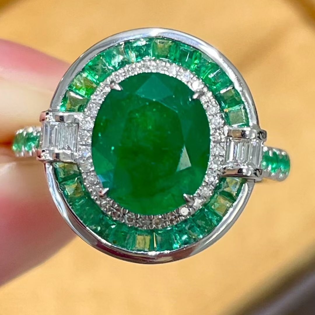 14k Gold 3.73 Ct Natural Emerald & Diamond Ring (1 of 8)