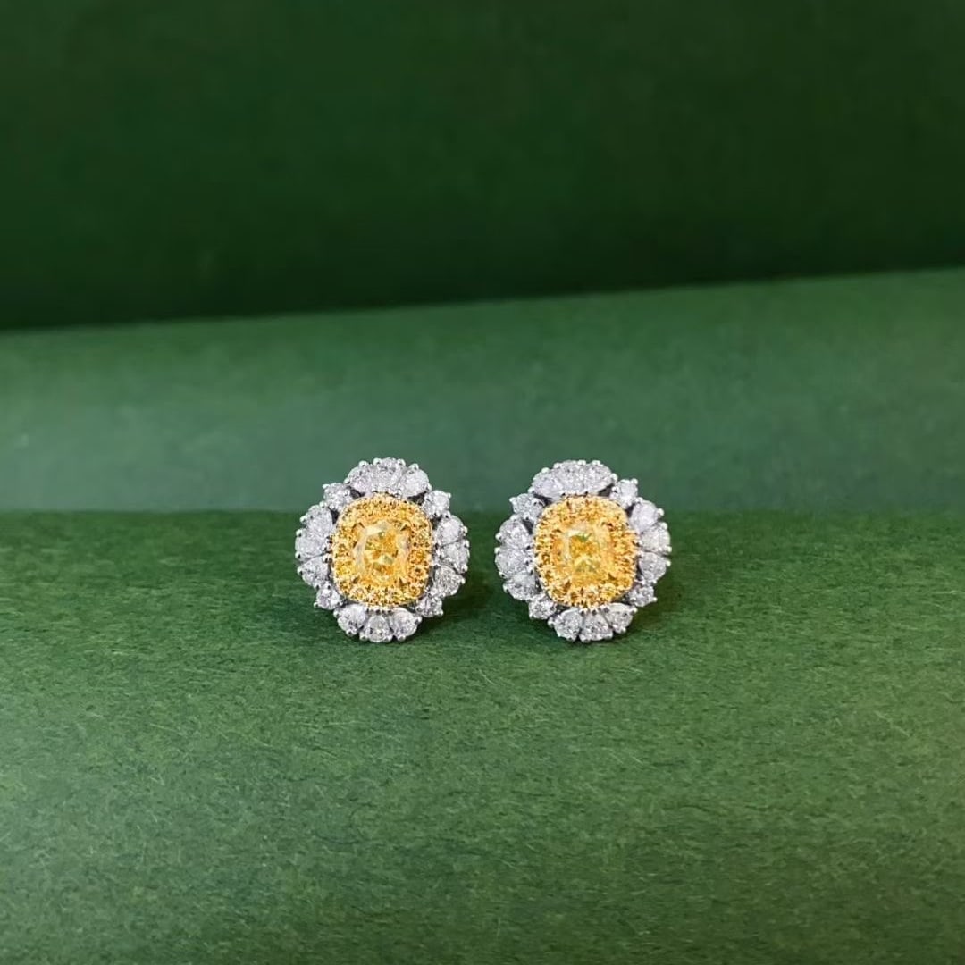 14k Gold 1.23 Ctw Natural Yellow Diamond & Diamond Earrings: Ref:231067073 // gold content:14k gold // main gemstone:yellow diamond // shape:cushion // carat weight:0. 46ct // color:yellow // treatment:natural // // adjacent gemstone 2 : diamond //