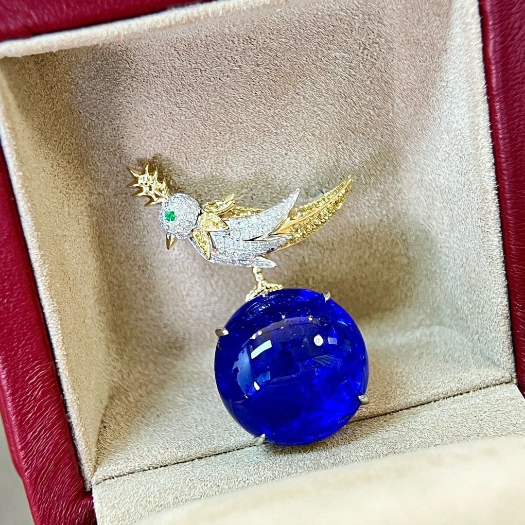 14k Gold 20.80 Ctw Vivid Blue Natural Tanzanite & Diamond Brooch/pendant( Without Chain ) - 4