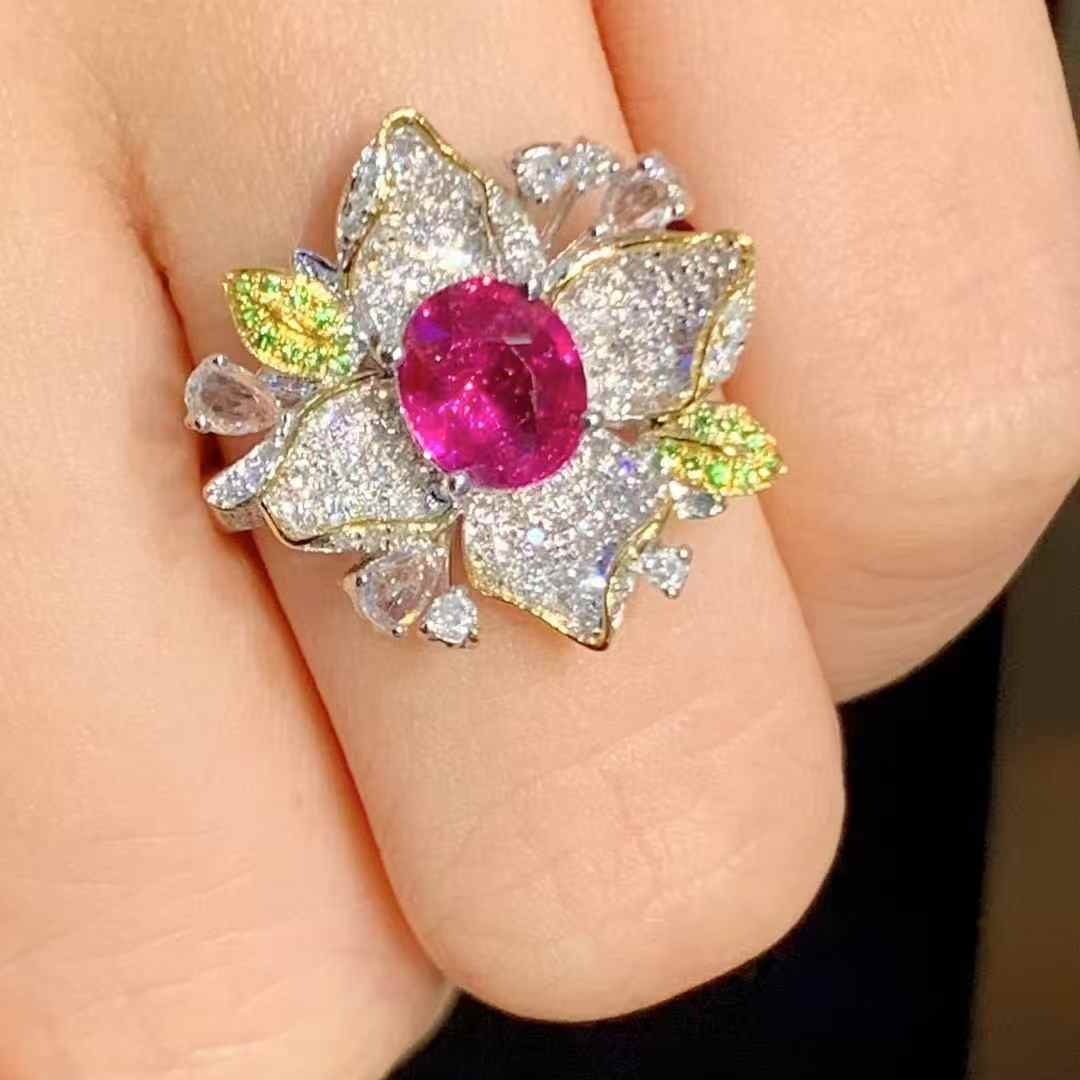 14k Gold 1.3 Ct Natural Ruby & Diamond Ring - 5