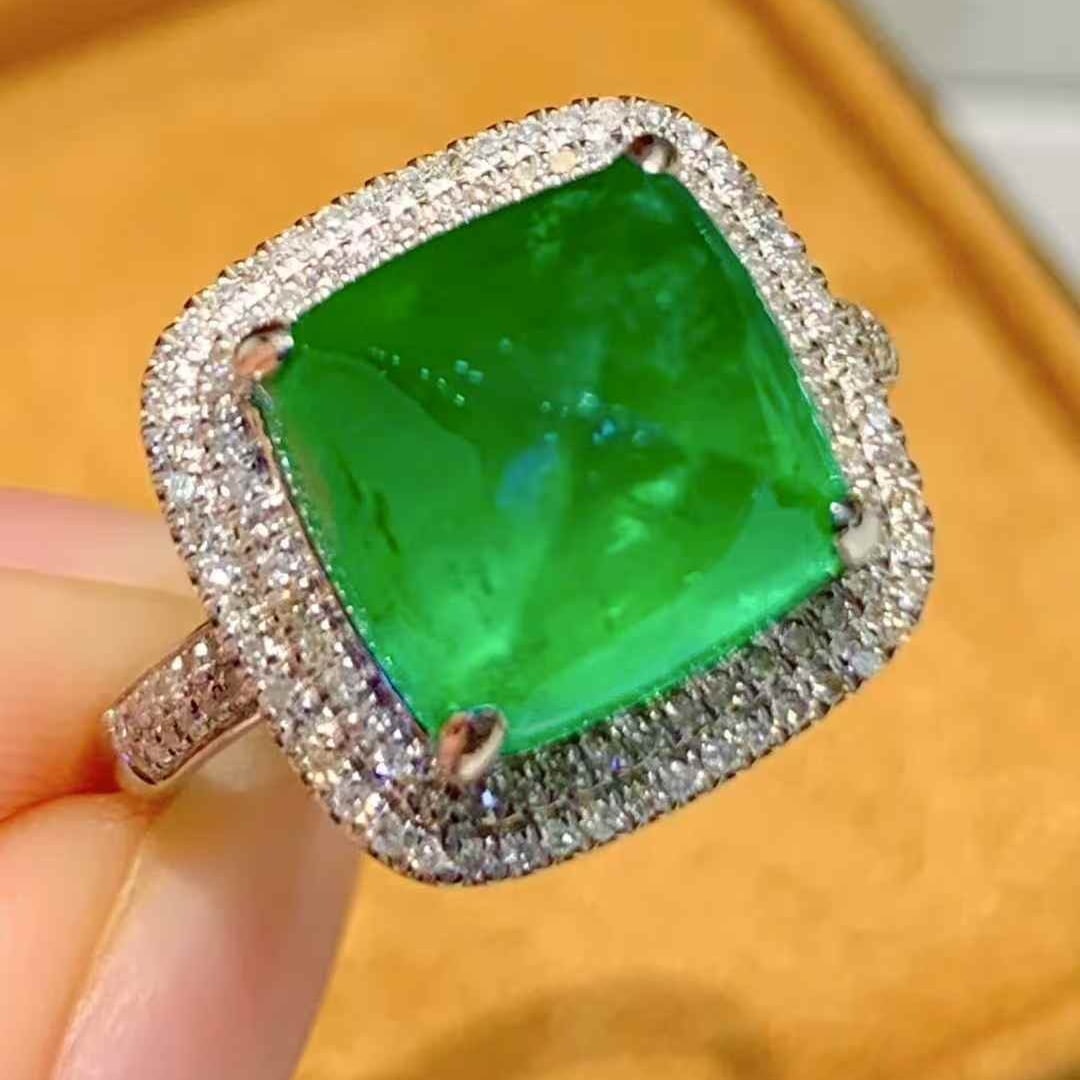 14k Gold 6 Ct Vivid Green Natural Emerald & Diamond Ring - 5