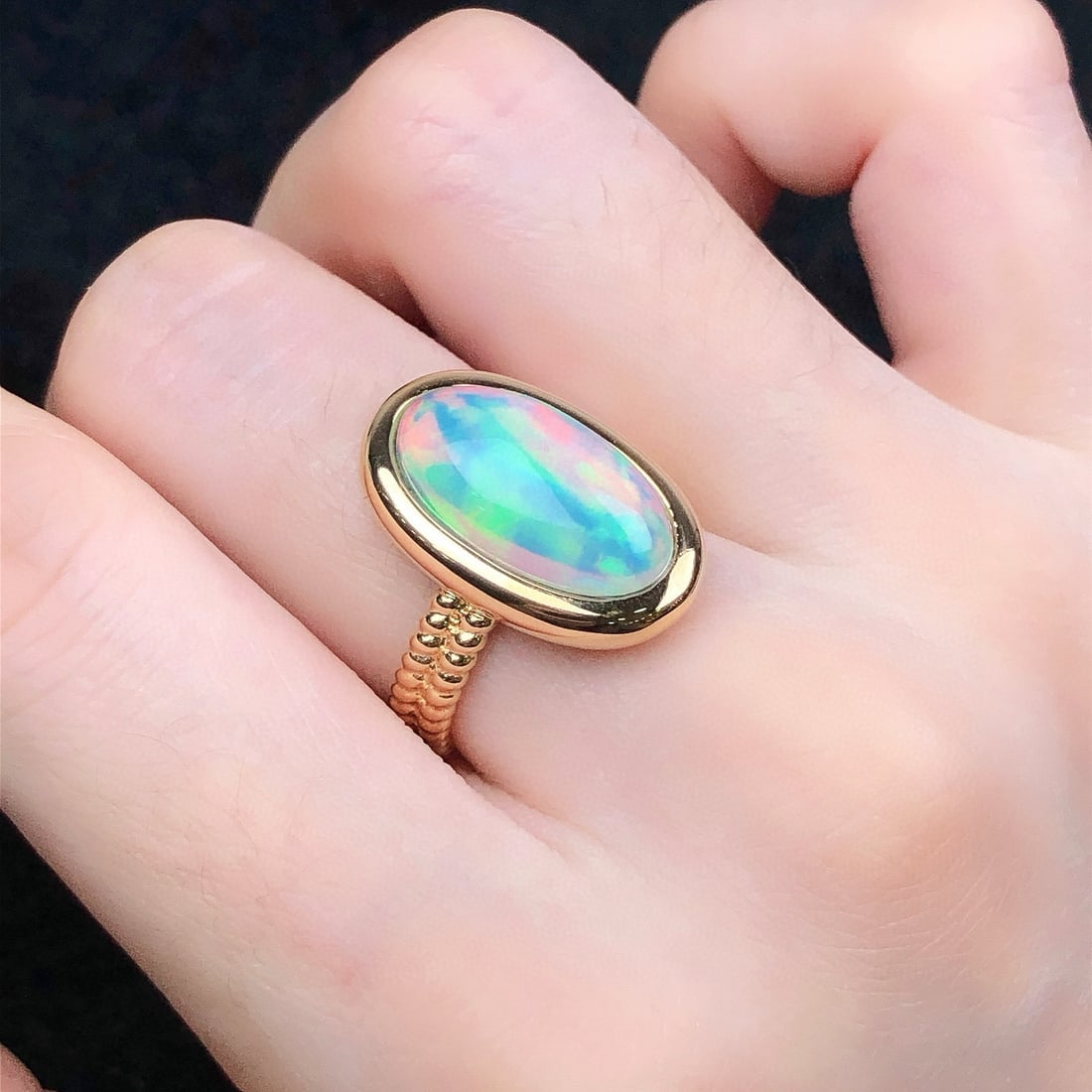 14k Gold 4.36 Ct Natural Opal Ring - 9