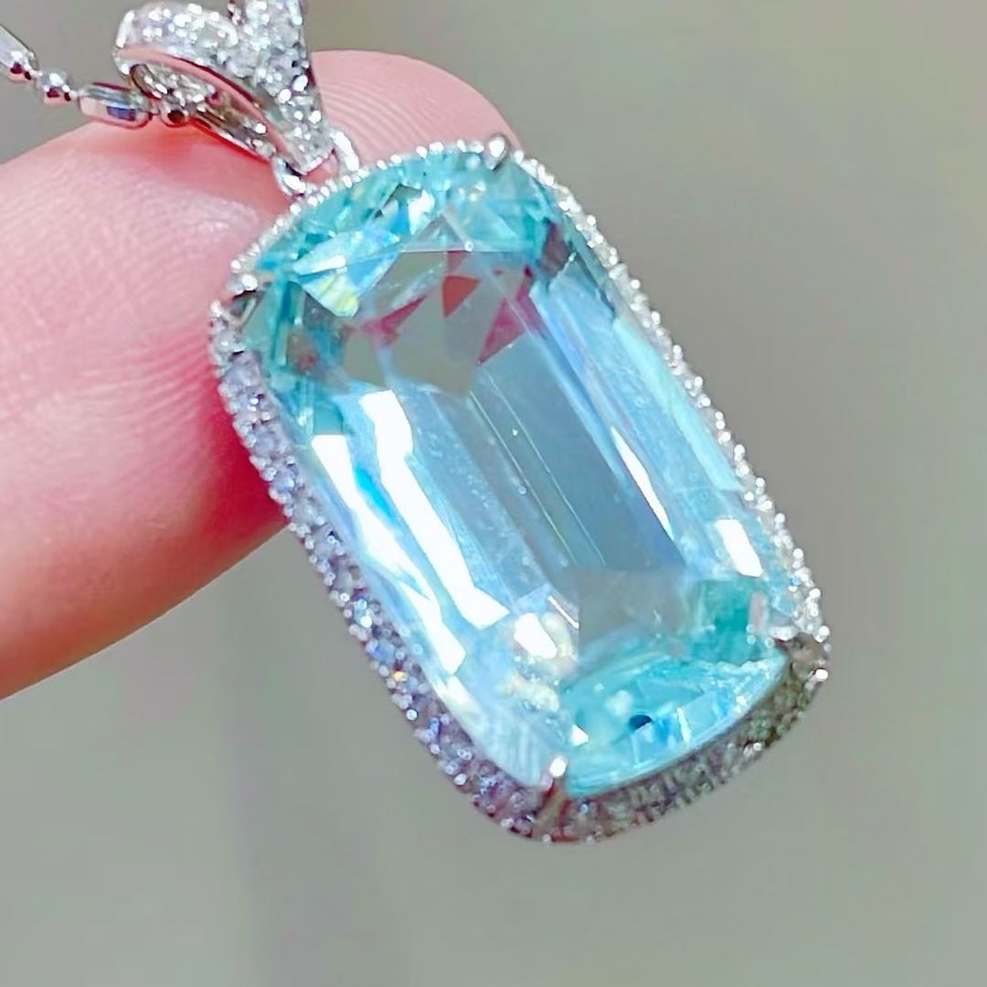 14k Gold 7.12 Ct Natural Aquamarine & Diamond Pendant( Without Chain ) - 2