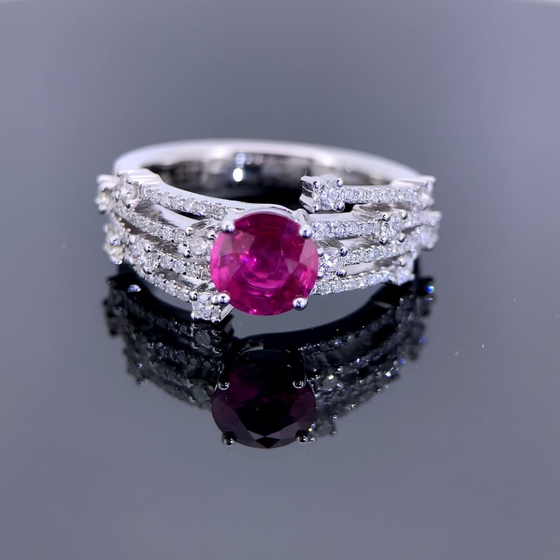 14k Gold 1.73 Ctw Natural Ruby & Diamond Ring - 3