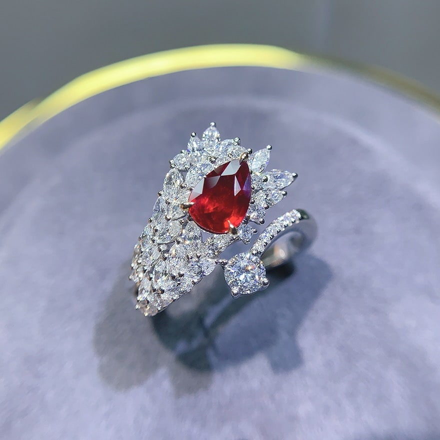 14k Gold 2.11 Ctw Natural Ruby & Diamond Ring - 2