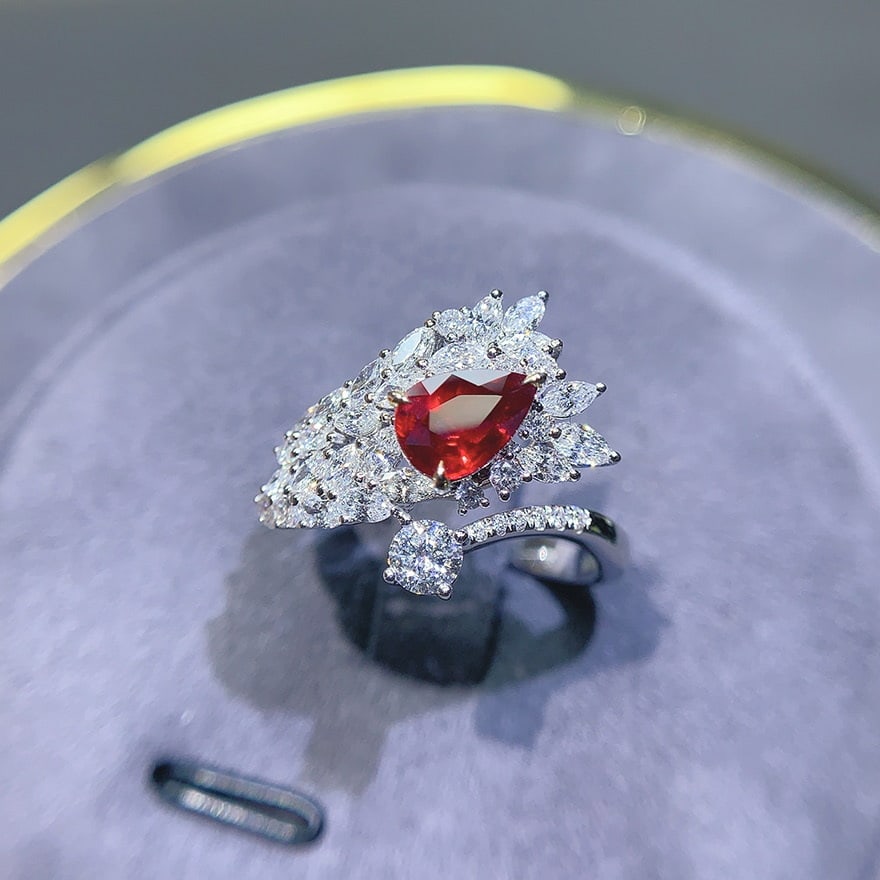 14k Gold 2.11 Ctw Natural Ruby & Diamond Ring - 3