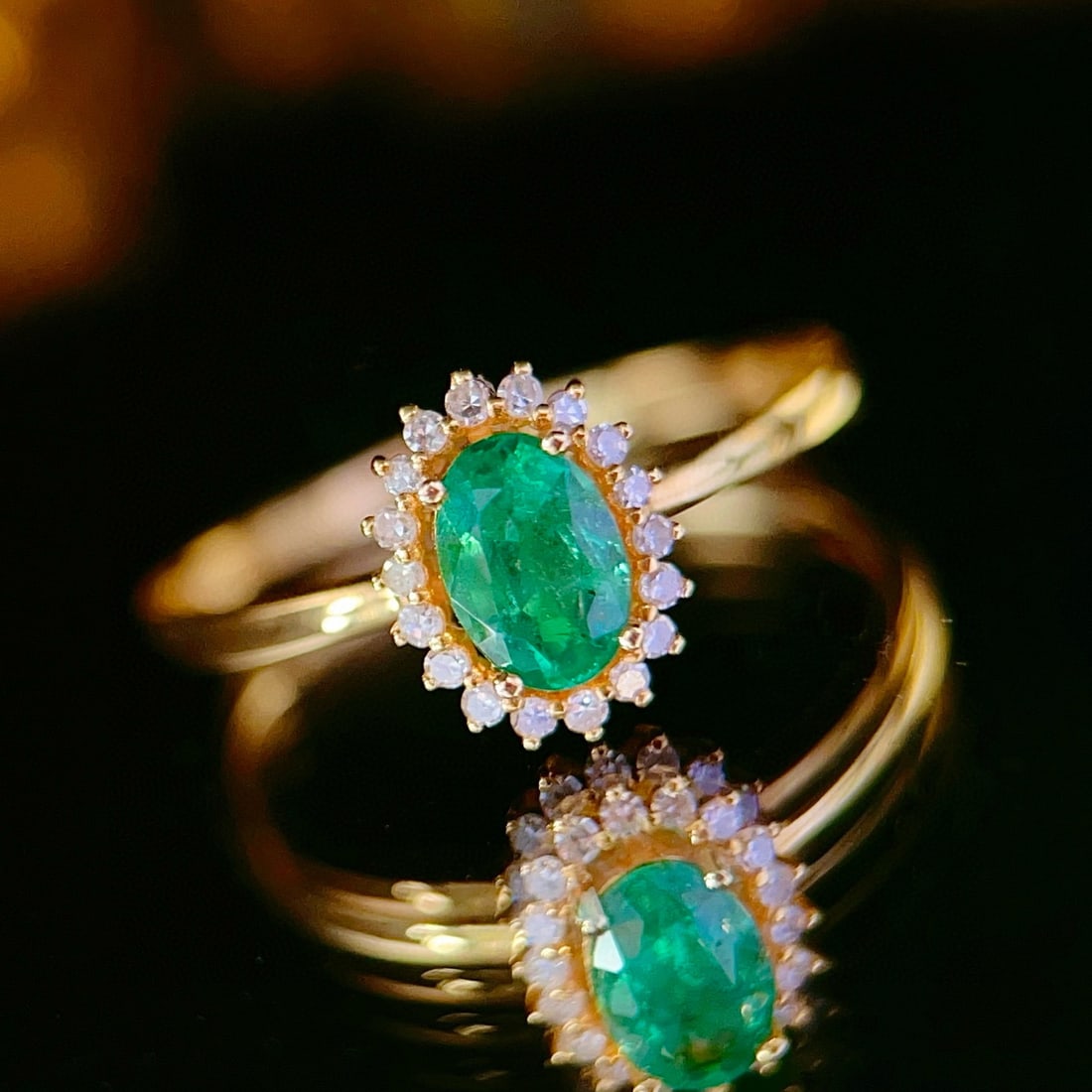 14k Gold 0.55 Ct Natural Emerald & Diamond Ring: Ref:231068069 // gold content:14k gold // ring size:7. 25us // // main gemstone:emerald // shape:oval // carat weight:0. 55ct // color:green // treatment:natural // // adjacent gemstone 2 :