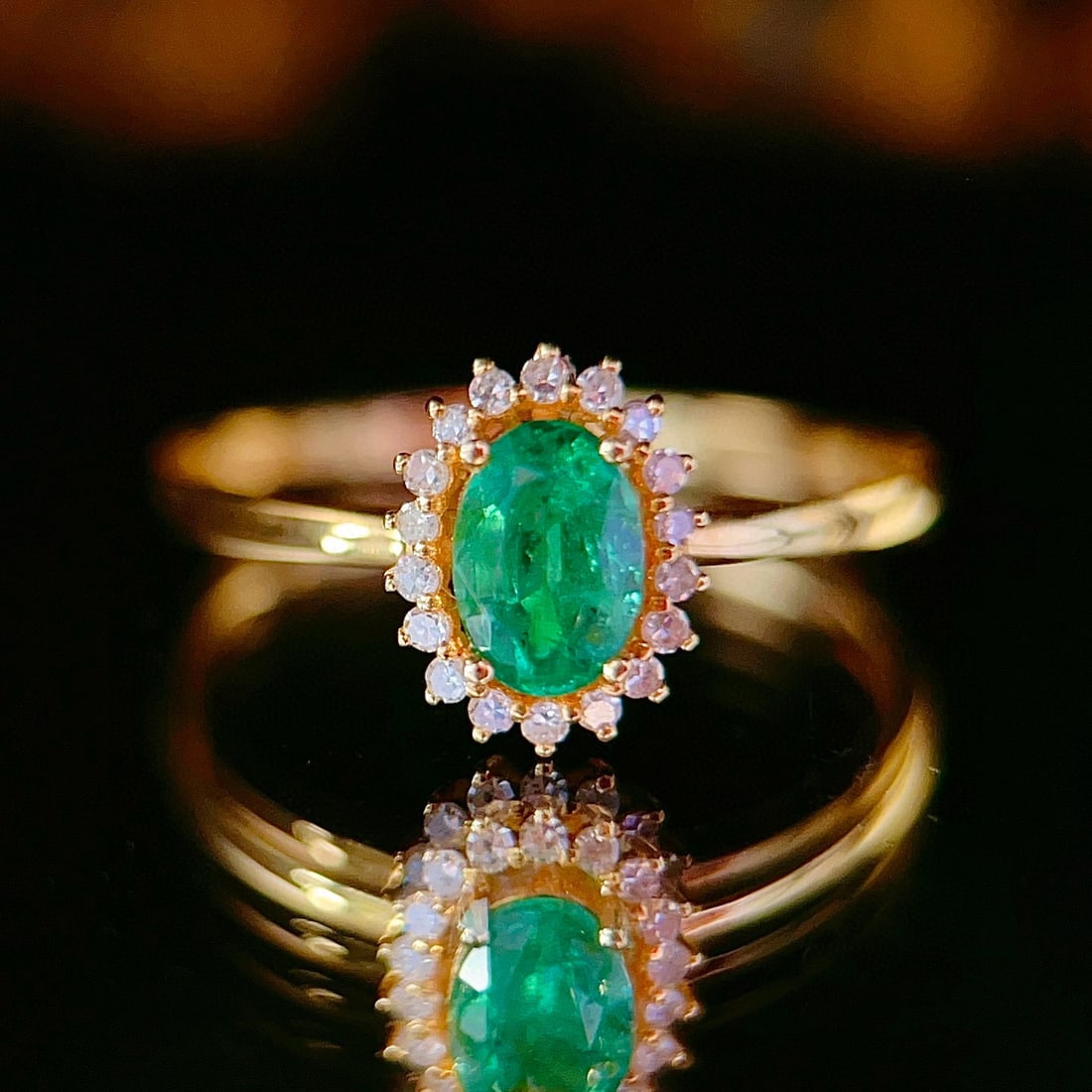 14k Gold 0.55 Ct Natural Emerald & Diamond Ring - 2