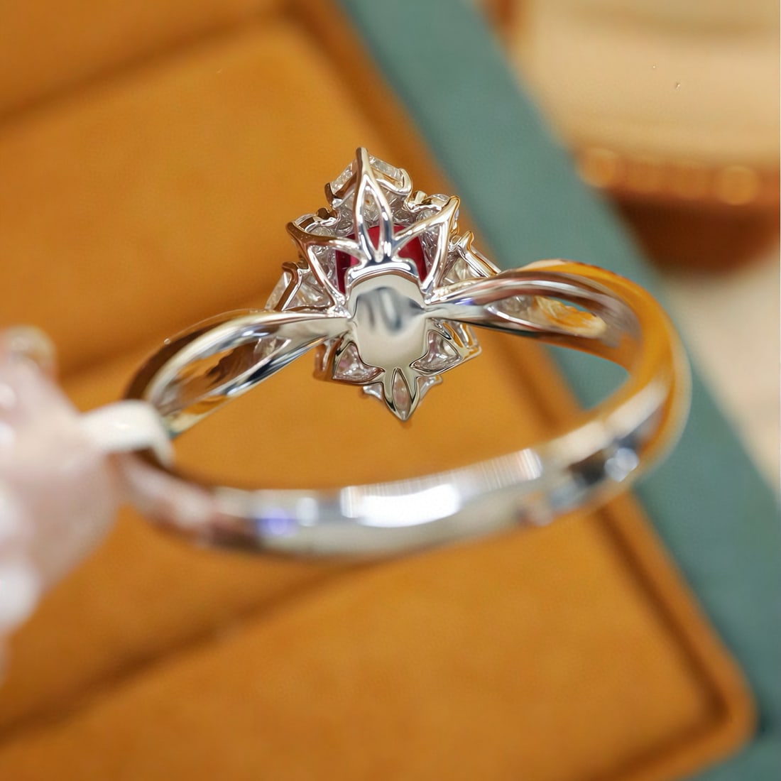 14k Gold 1.53 Ctw Natural Ruby & Diamond Ring - 4