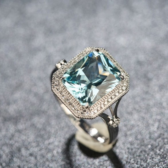 14k Gold 3.03 Ct Natural Aquamarine & Diamond Ring - 7