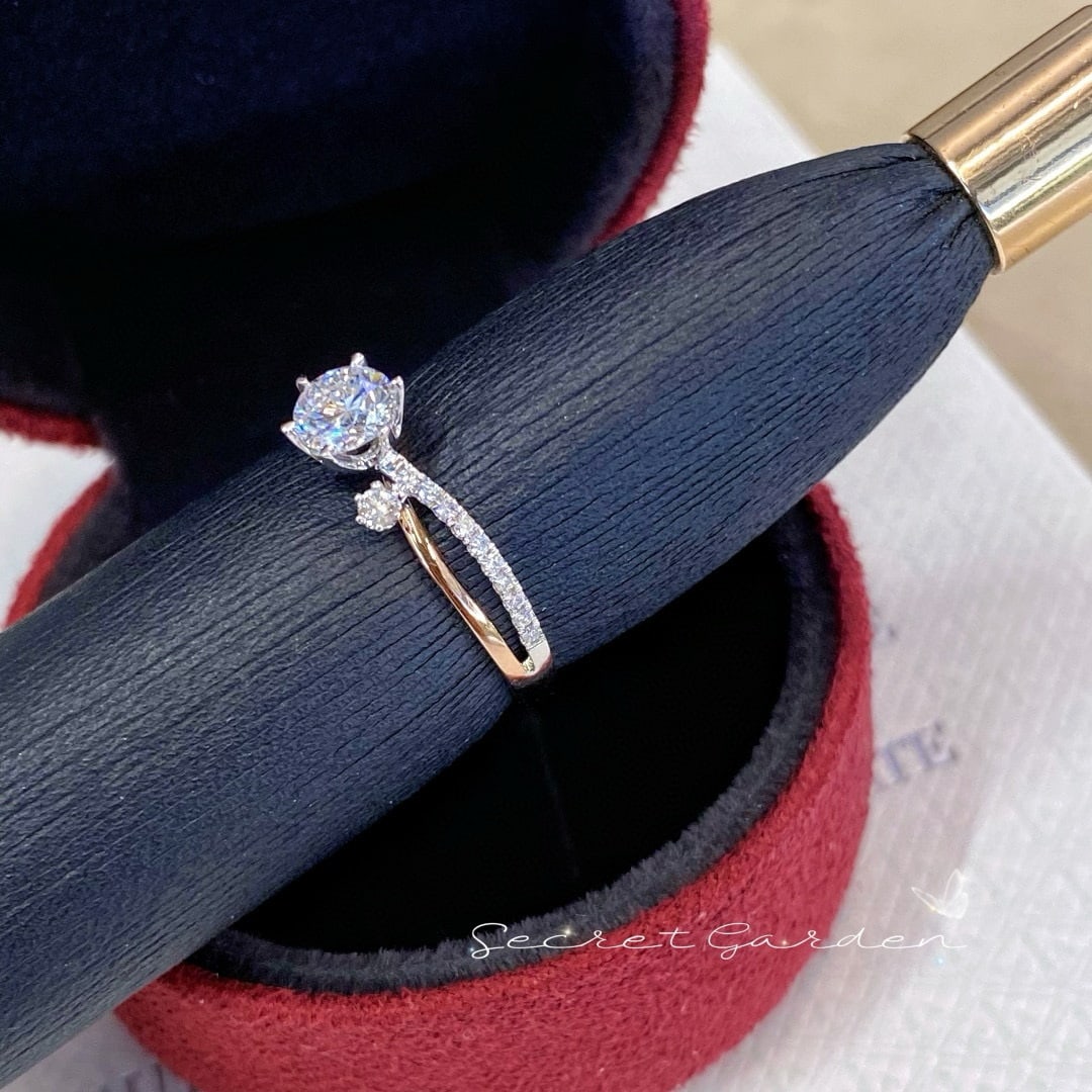 14k Gold 0.59 Ctw Natural H Diamond Ring - 4