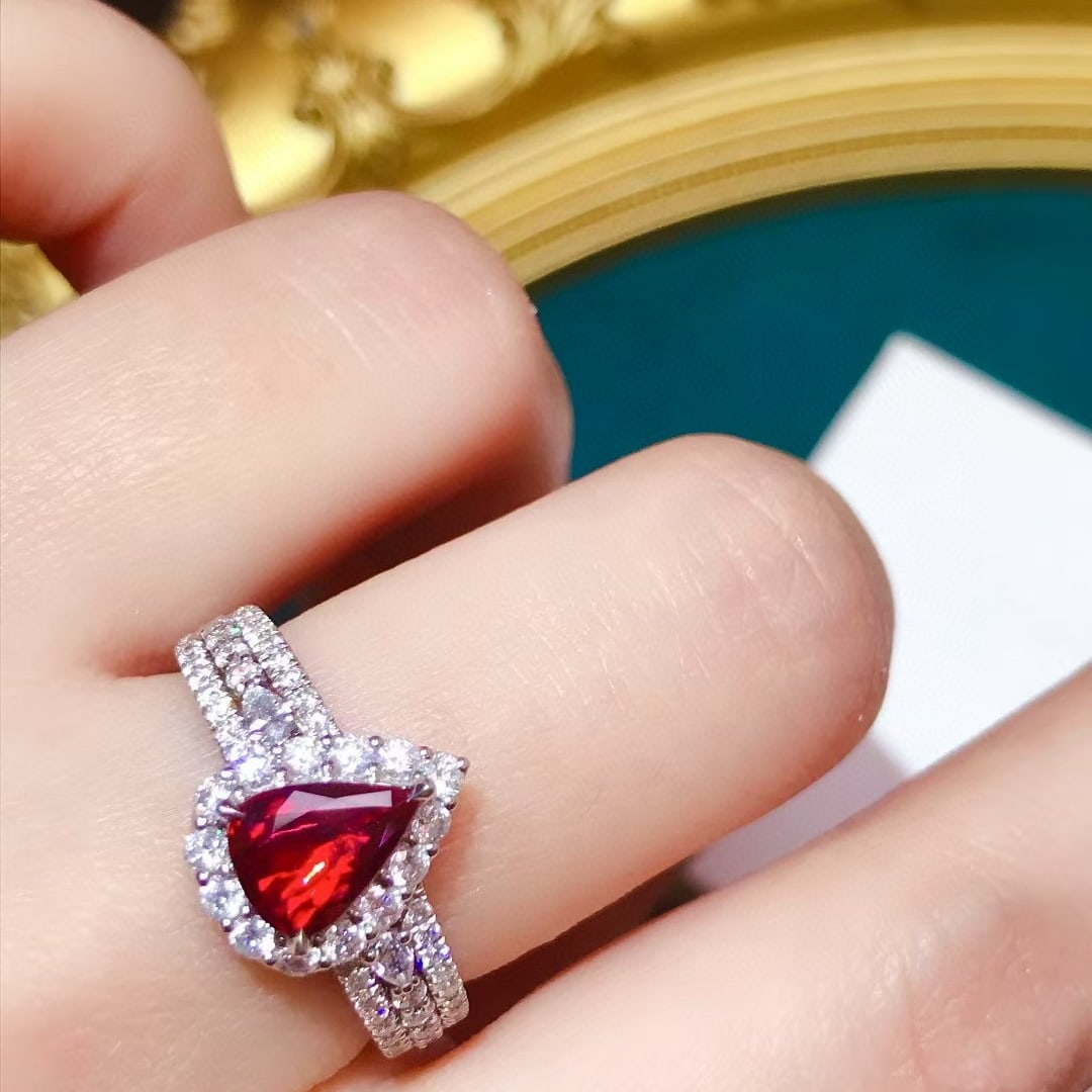 14k Gold 1.89 Ctw Natural Ruby & Diamond Ring - 3