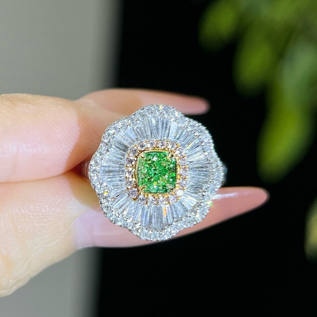 14k Gold 1.87 Ctw Natural Green Diamond & Diamond Ring: Ref:231068159 // gold content:14k gold // ring size:7. 25us // // main gemstone:green diamond // shape:cushion // carat weight:0. 7ct // color:green // treatment:natural // // adjacent gemstone 2