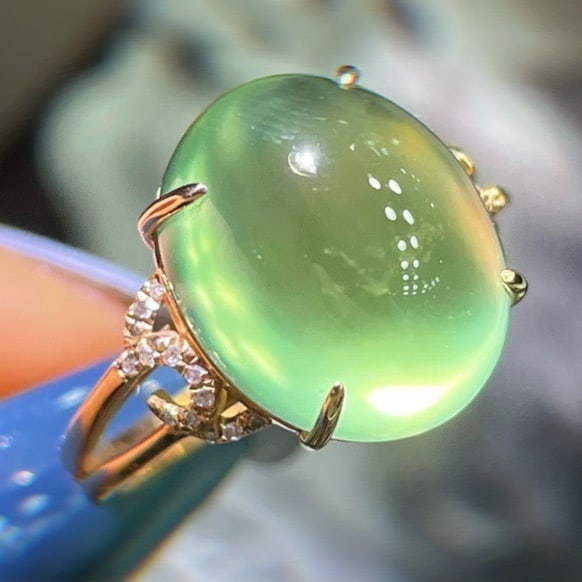 14k Gold 10.3 Ct Natural Prehnite & Diamond Ring - 6