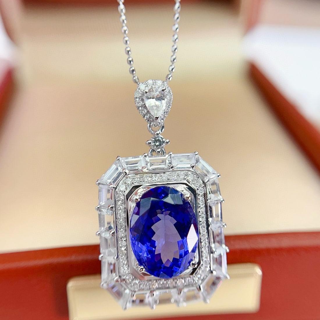 14k Gold 5.05 Ct Natural Tanzanite & Diamond & Sapphire Pendant( Without Chain ): Ref:231068195 // gold content:14k gold // main gemstone:tanzanite // shape:oval // carat weight:5. 05ct // color:blue // treatment:natural // // adjacent gemstone 2 : diamond // number of stones:50