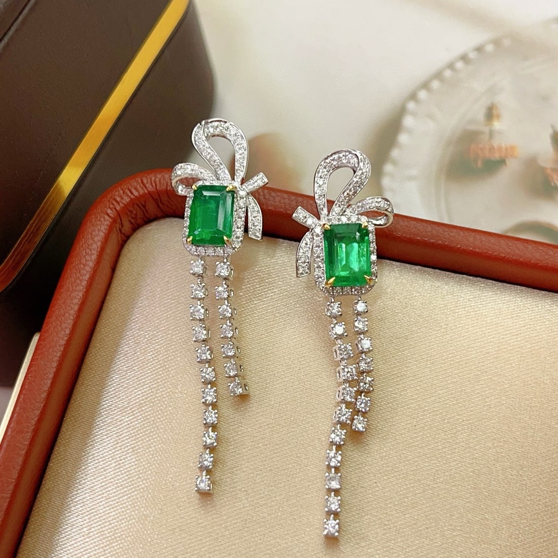 14k Gold 2.30 Ct Vivid Green Natural Emerald & Diamond Earrings - 2