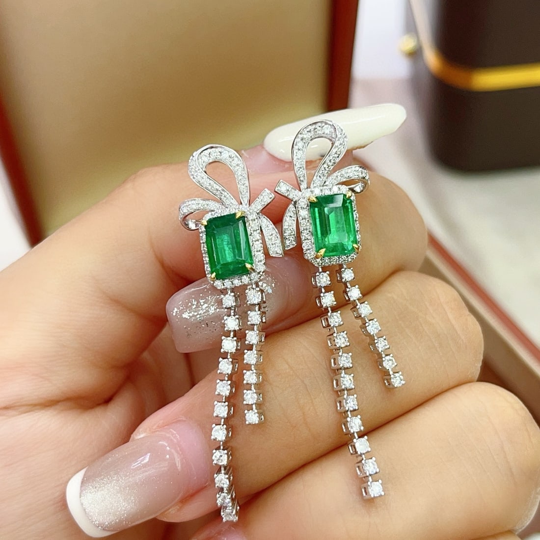 14k Gold 2.30 Ct Vivid Green Natural Emerald & Diamond Earrings - 4