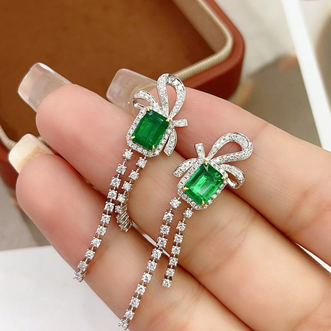 14k Gold 2.30 Ct Vivid Green Natural Emerald & Diamond Earrings - 5