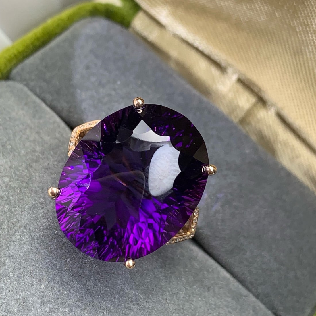 14k Gold 37.15 Ct Natural Amethyst & Diamond Jewelry Set - 9