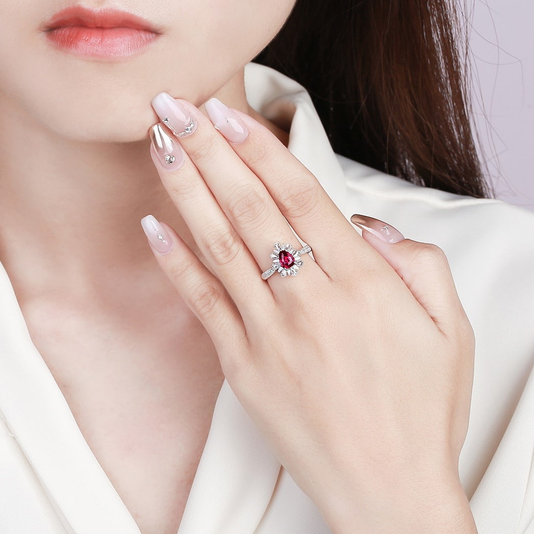 14k Gold 1.48 Ctw Natural Ruby & Diamond Ring - 5