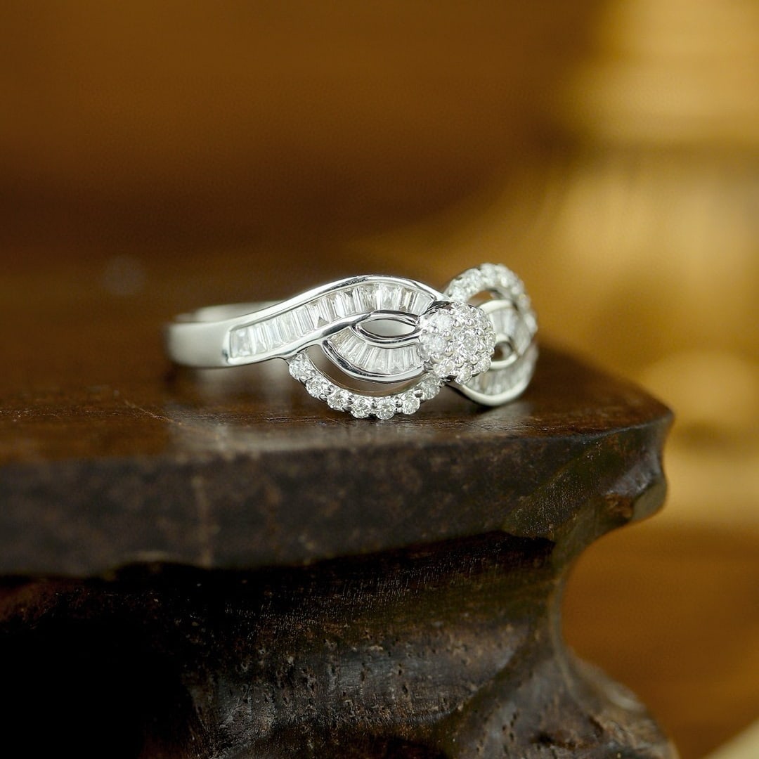 14k Gold 0.35 Ct Natural H Diamond Ring - 3